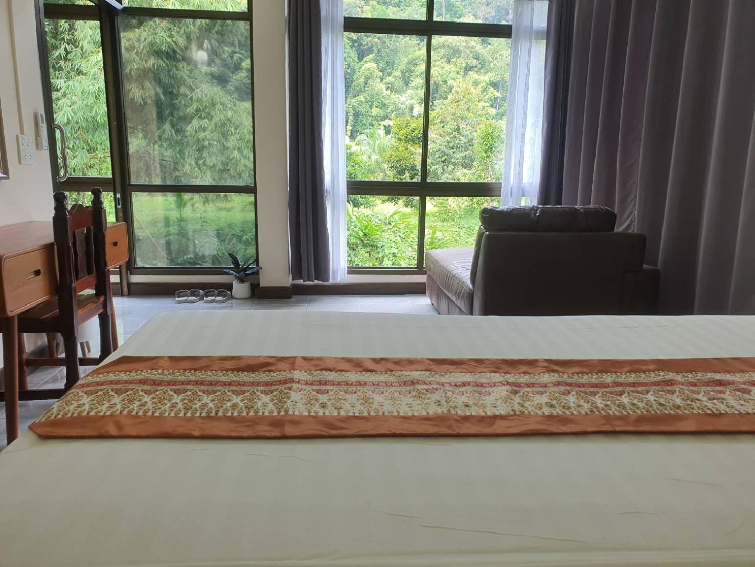 Malulee Khaosok Resort Khao Sok National Park Exterior foto